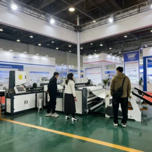 High Speed Roll Converting Machine For Making Toilet Paper