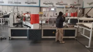 ماكينة قلب ورق الكرافت لصناعة التعبئة والتغليف