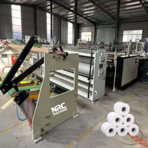 riavvolgitore per macchina per la produzione di rotoli di carta igienica